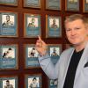 Ricky Hatton by his HOF plaque